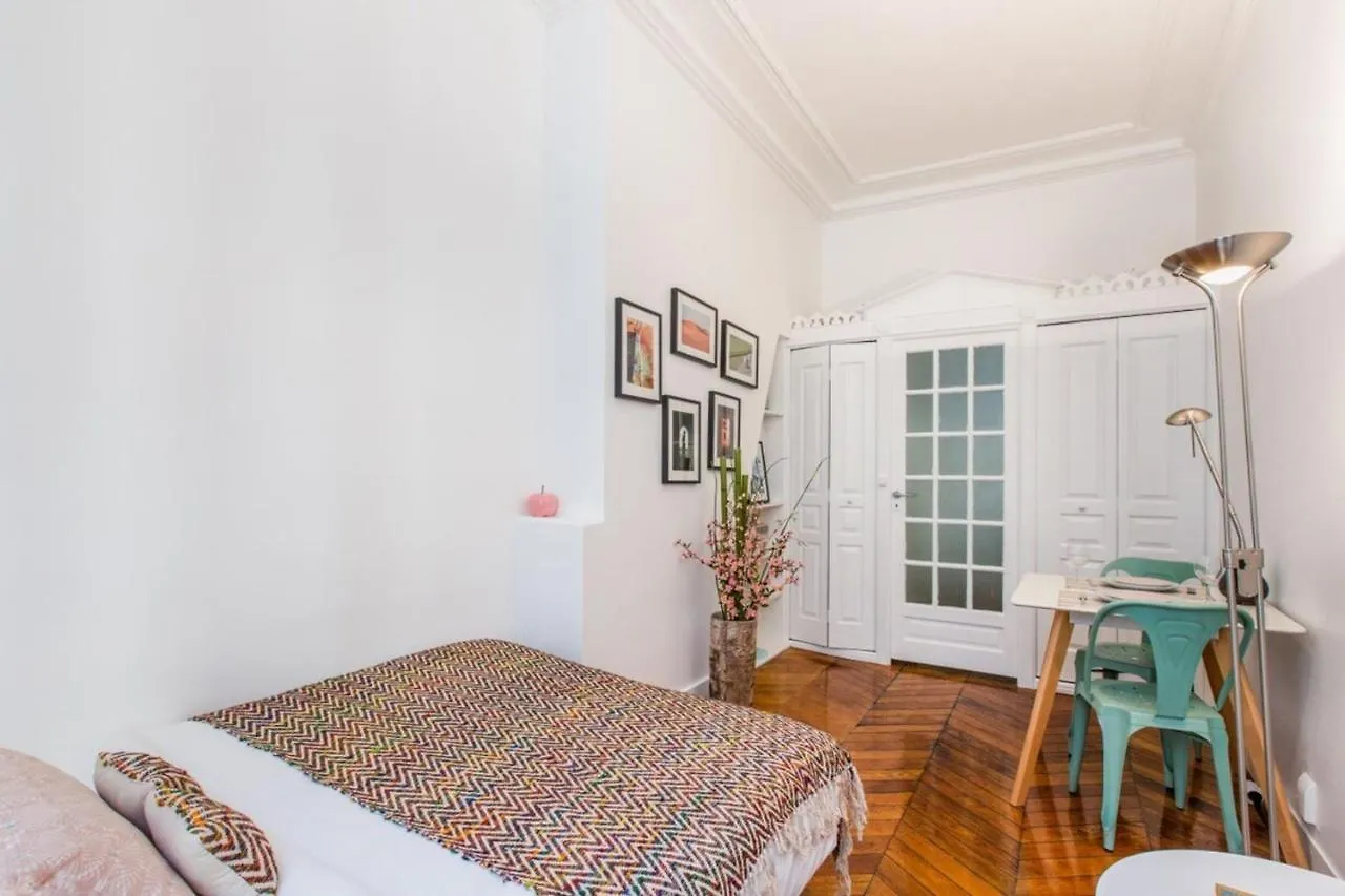 Brand New Apartments Near Louvre And Opera Paris 0*,  France